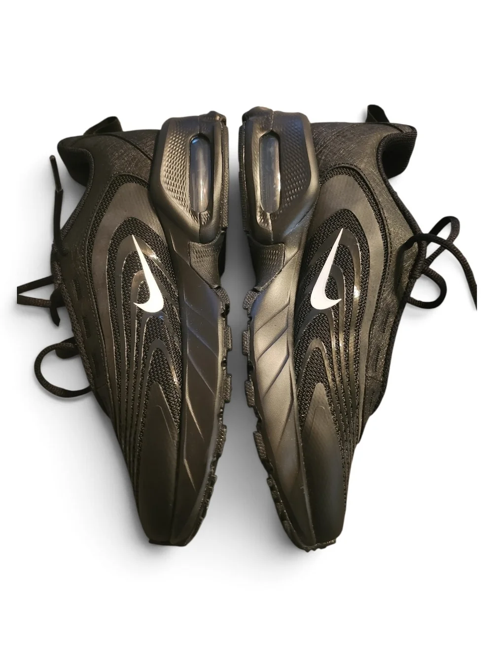 Nike Big Kids 7y Black and White Air Max Lightweight Sneakers
